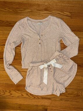 Abercrombie & Fitch Cozy Ribbed Henley Lounge Set